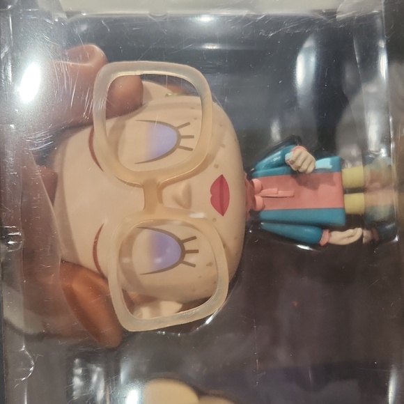 Stranger Things Eleven and Barb Vynl Figures By Funko - Picture 3 of 5